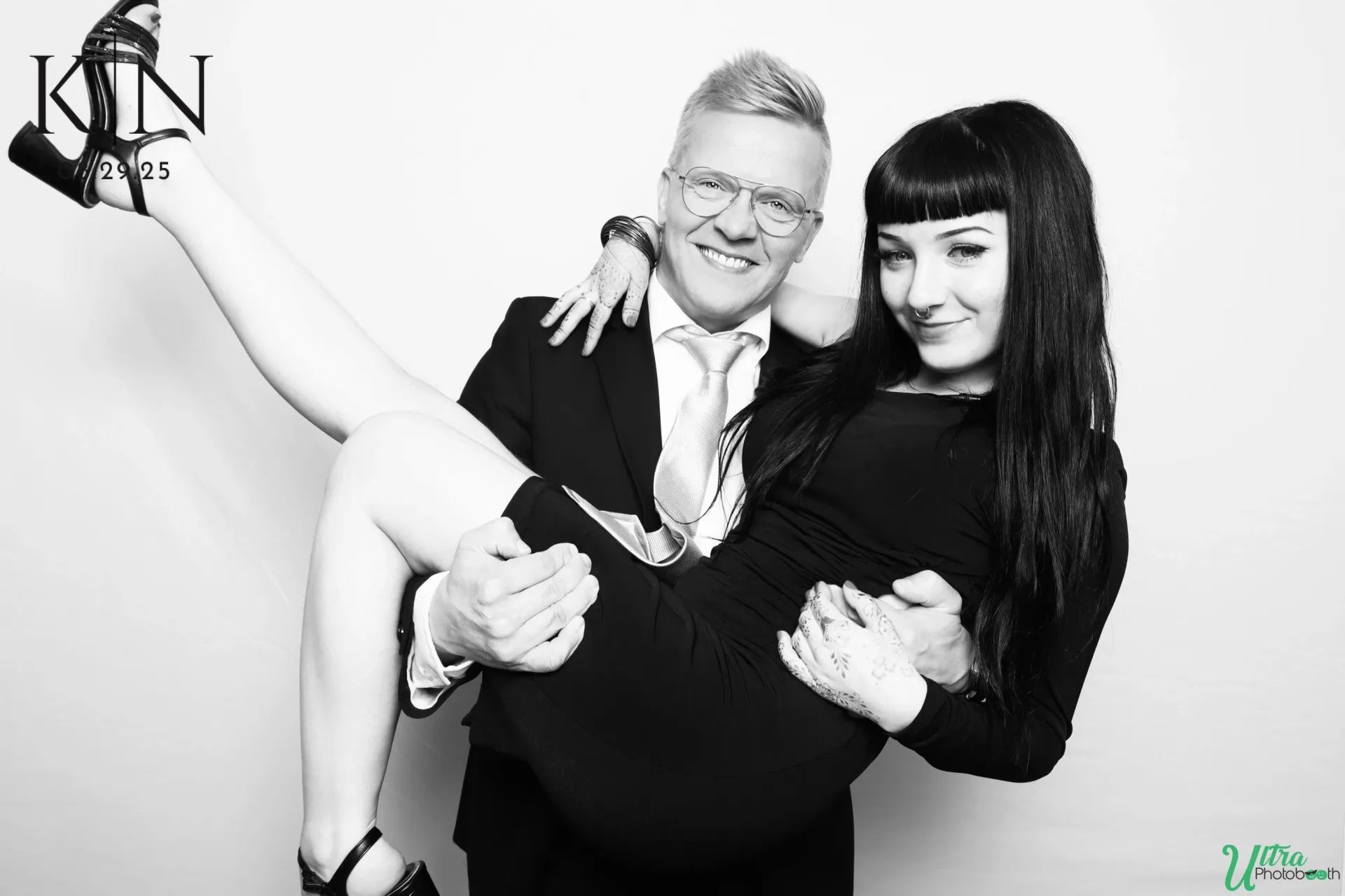 Guests using the Glam Photo Booth at an event - Image 6