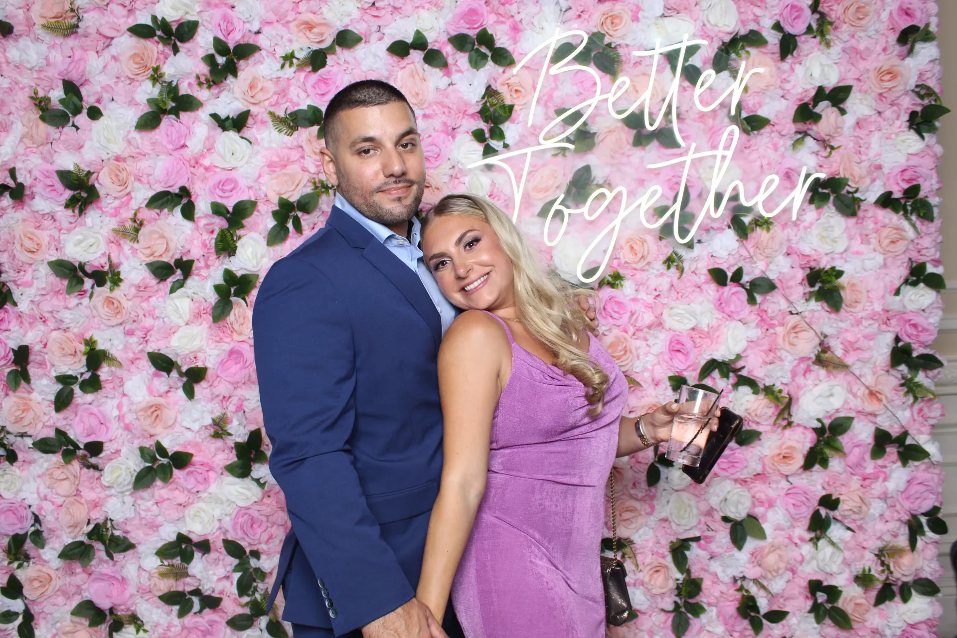 Happy guests using the Traditional DSLR Photo Booth at an event - Image 7